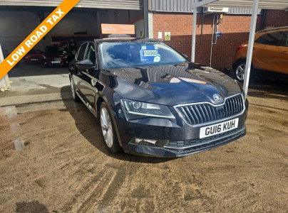 2016-skoda-superb